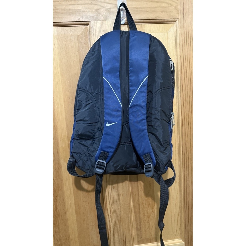 Nike Club Team Swoosh Navy Blue Backpack‎ 17x14x9 Embroidered #4 EUC - Picture 2 of 5